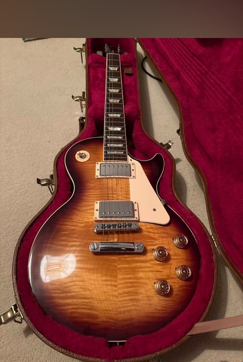 Gibson Les Paul after electronics repair by Fretwork by GB